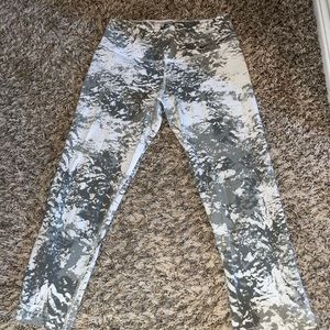 Nike Cropped Leggings